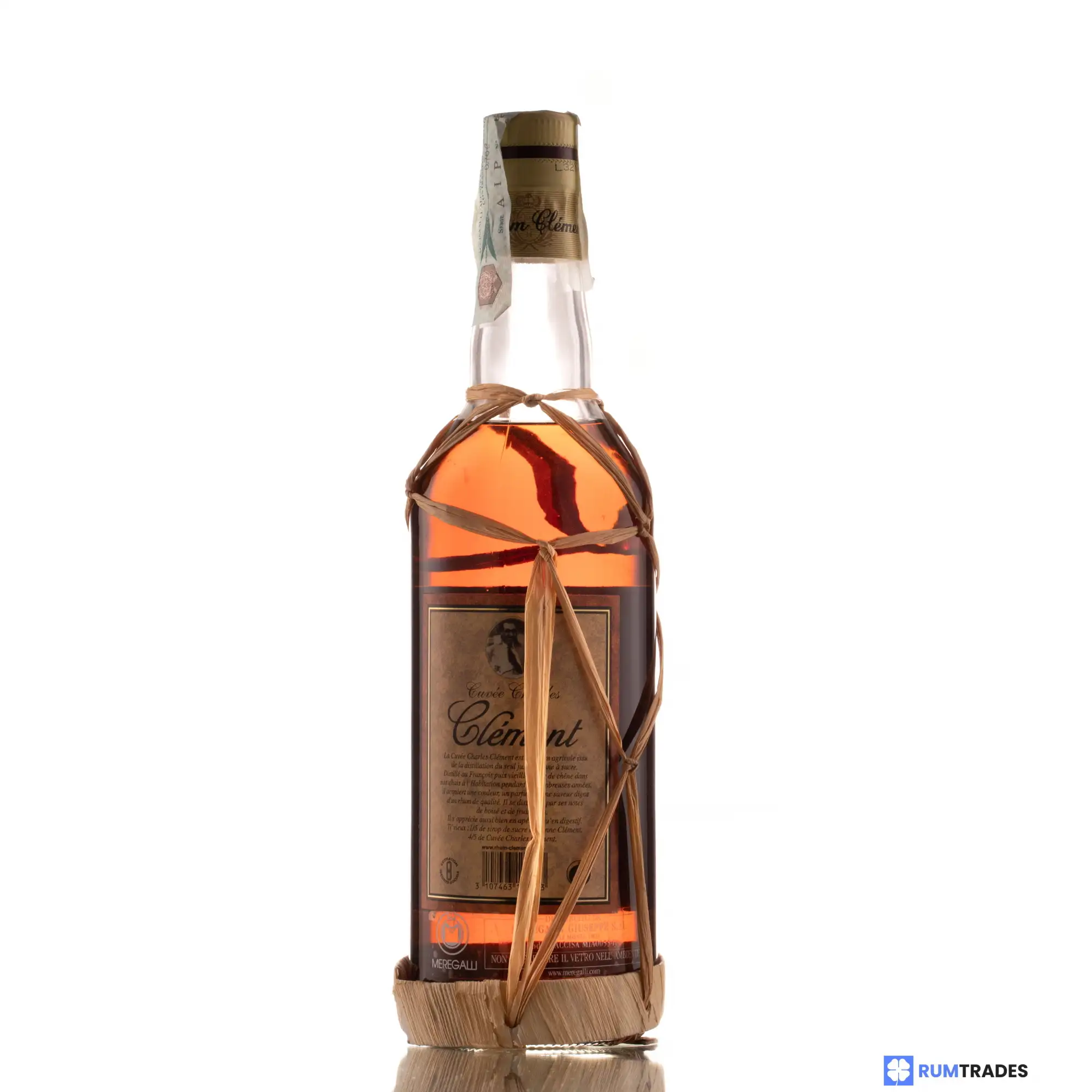 High resolution image of the bottle