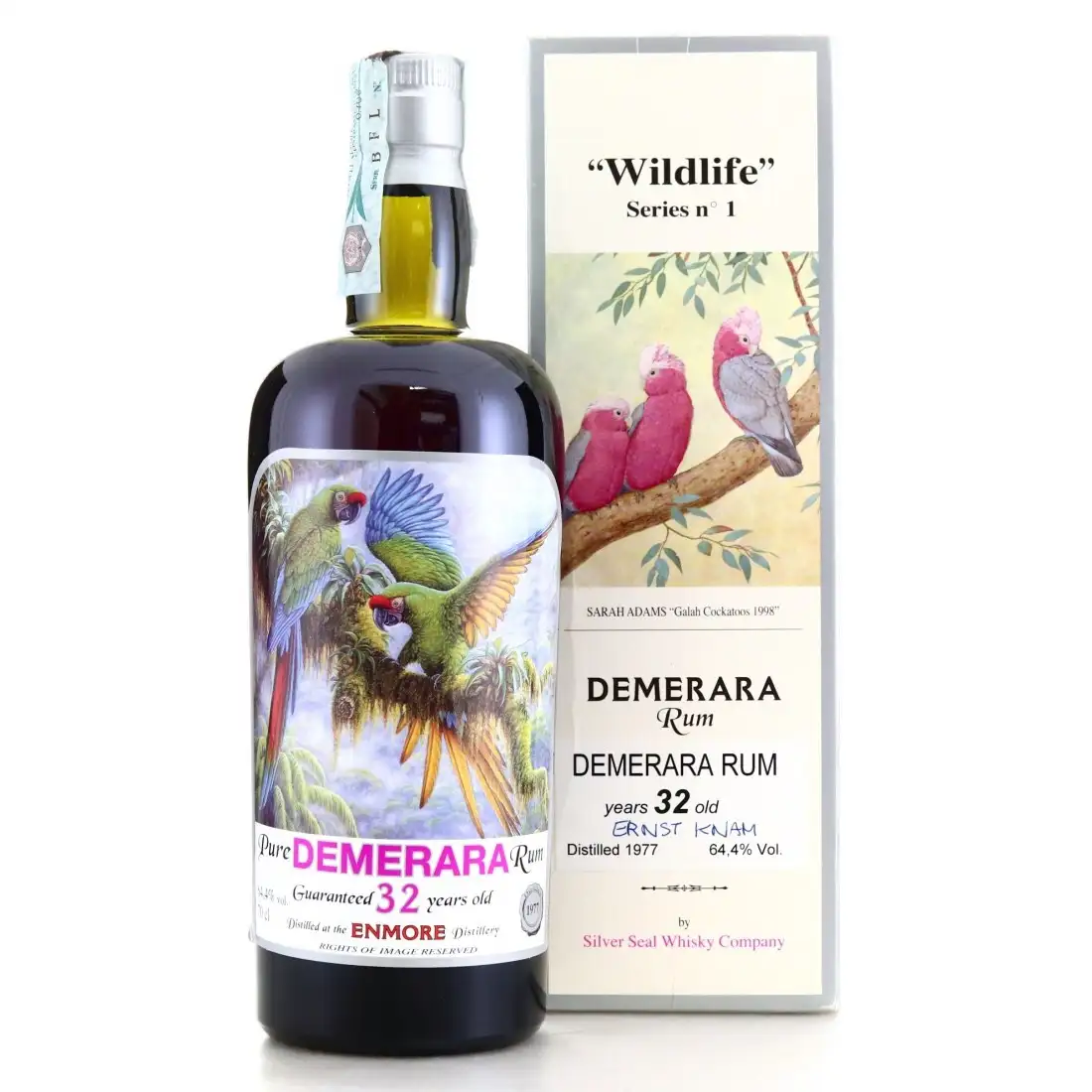 Image of the front of the bottle of the rum Demerara Rum