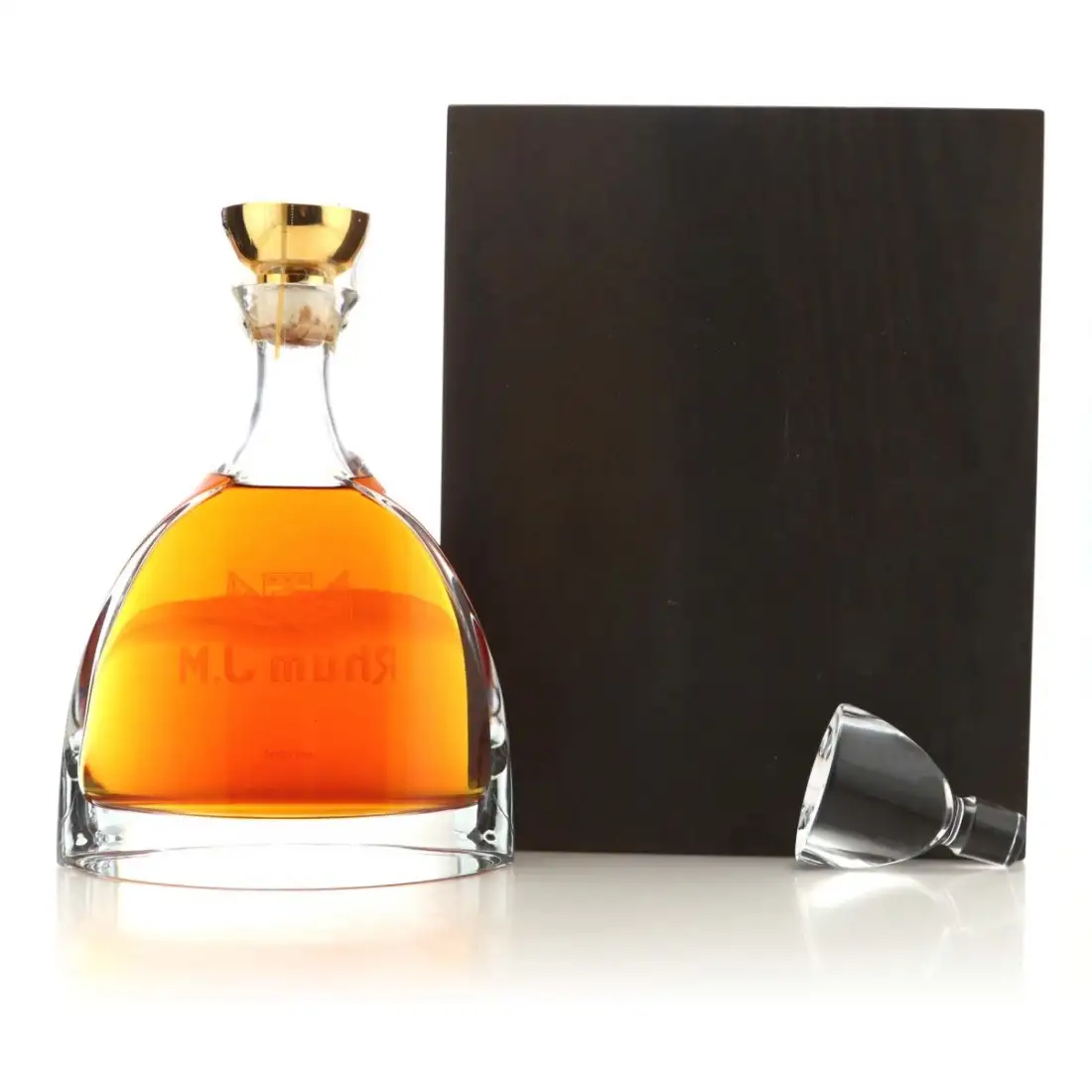 High resolution image of the bottle