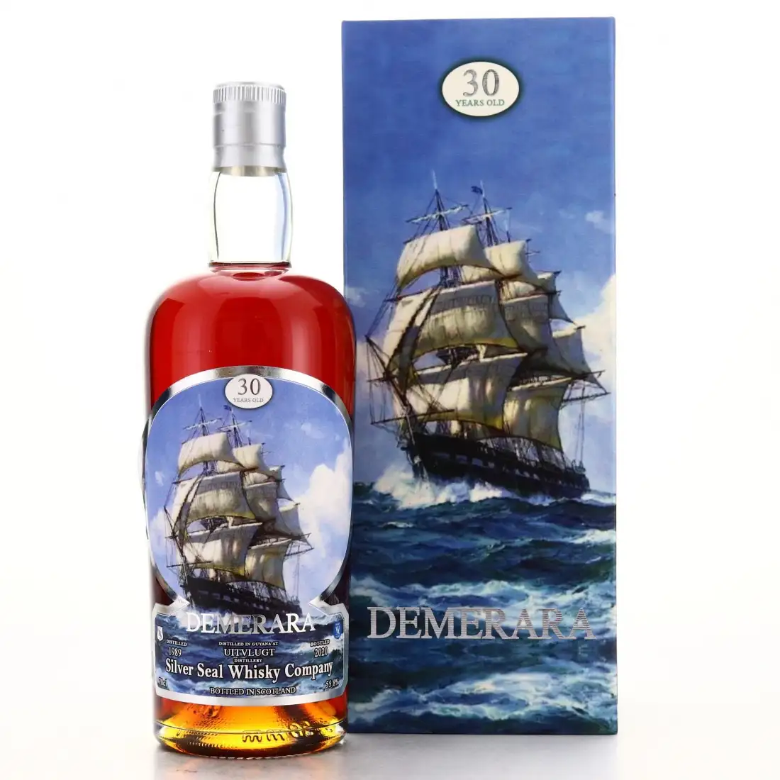 Image of the front of the bottle of the rum Demerara