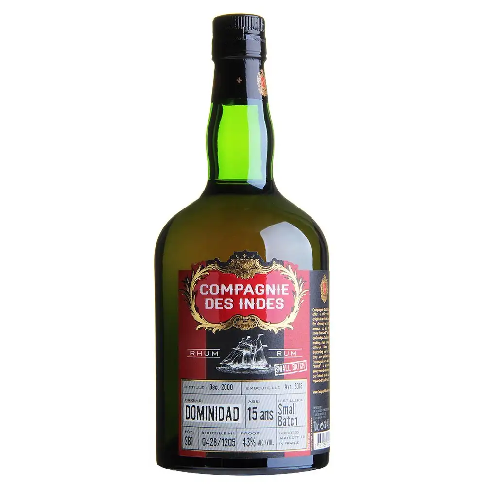 Image of the front of the bottle of the rum Dominidad