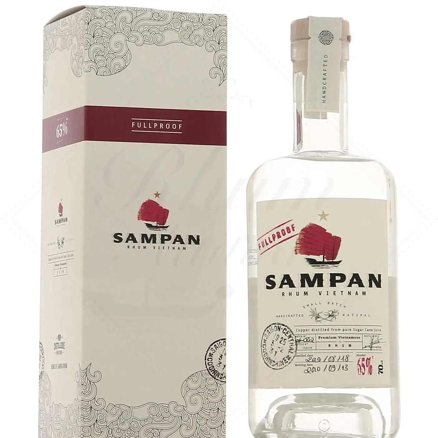 Image of the front of the bottle of the rum Sampan Blanc