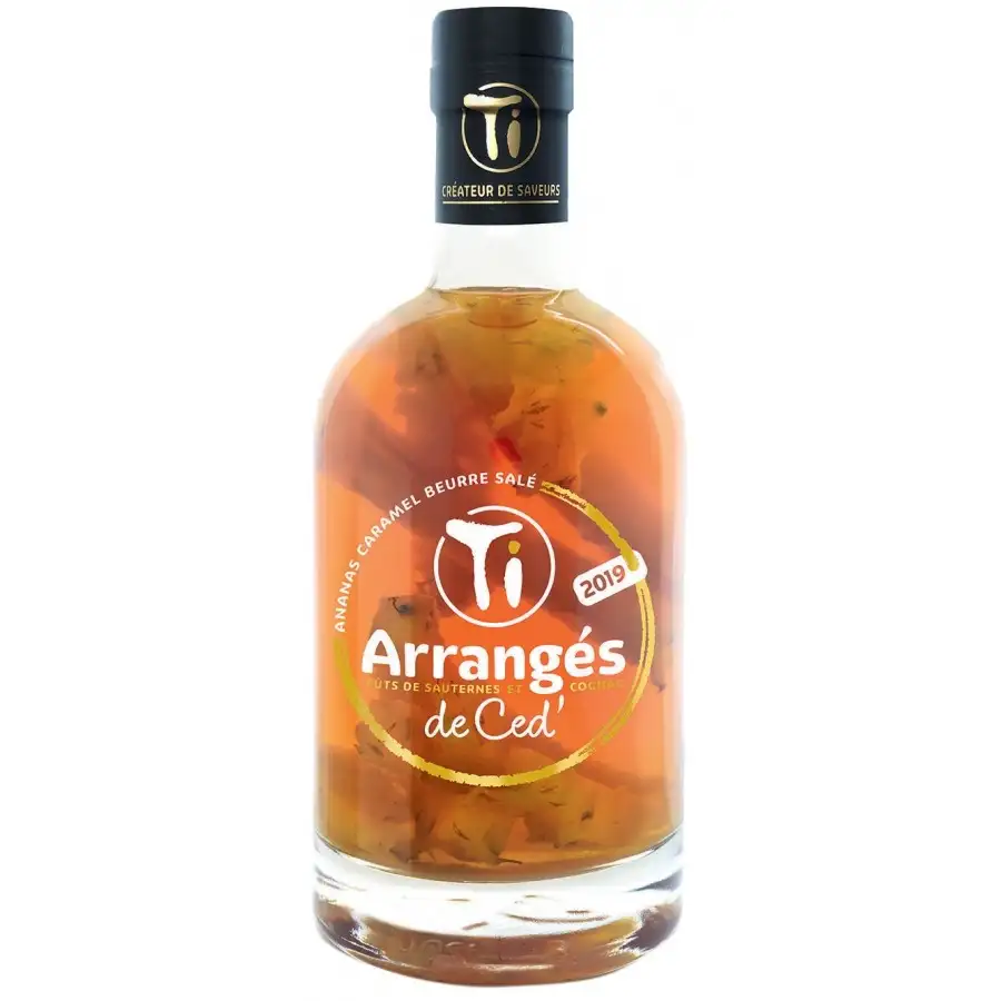 Image of the front of the bottle of the rumR.C.N.A Ananas Caramel Beurre Salé (Sauternes & Cognac) Les Rhums de Ced