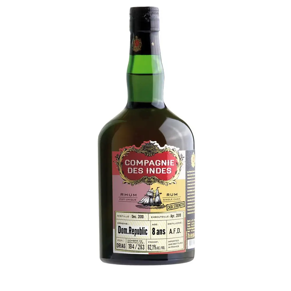 Image of the front of the bottle of the rum Dominican Republic