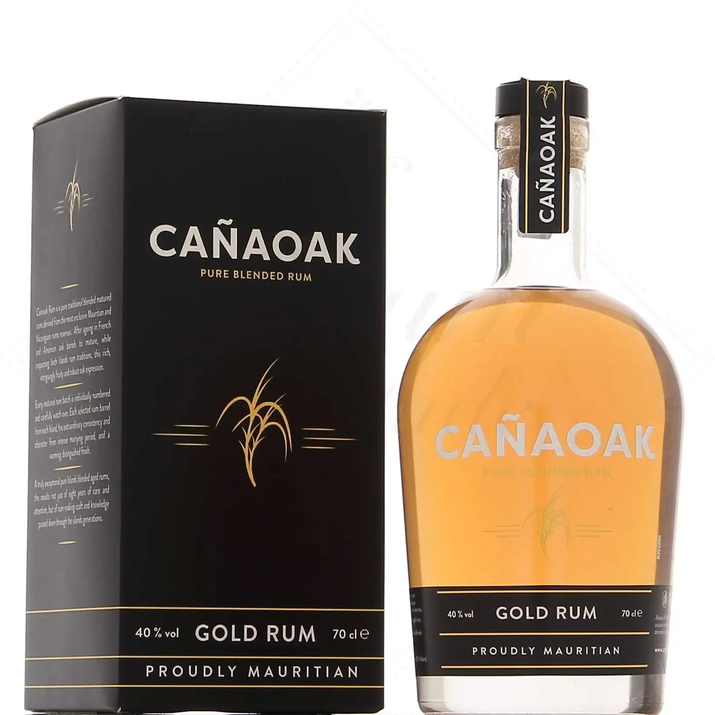 Image of the front of the bottle of the rum Cañaoak Pure Blended Gold Rum