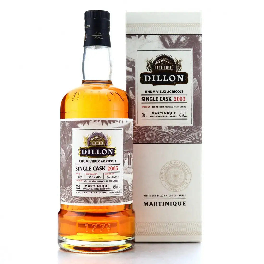 Image of the front of the bottle of the rum Dillon Single Cask