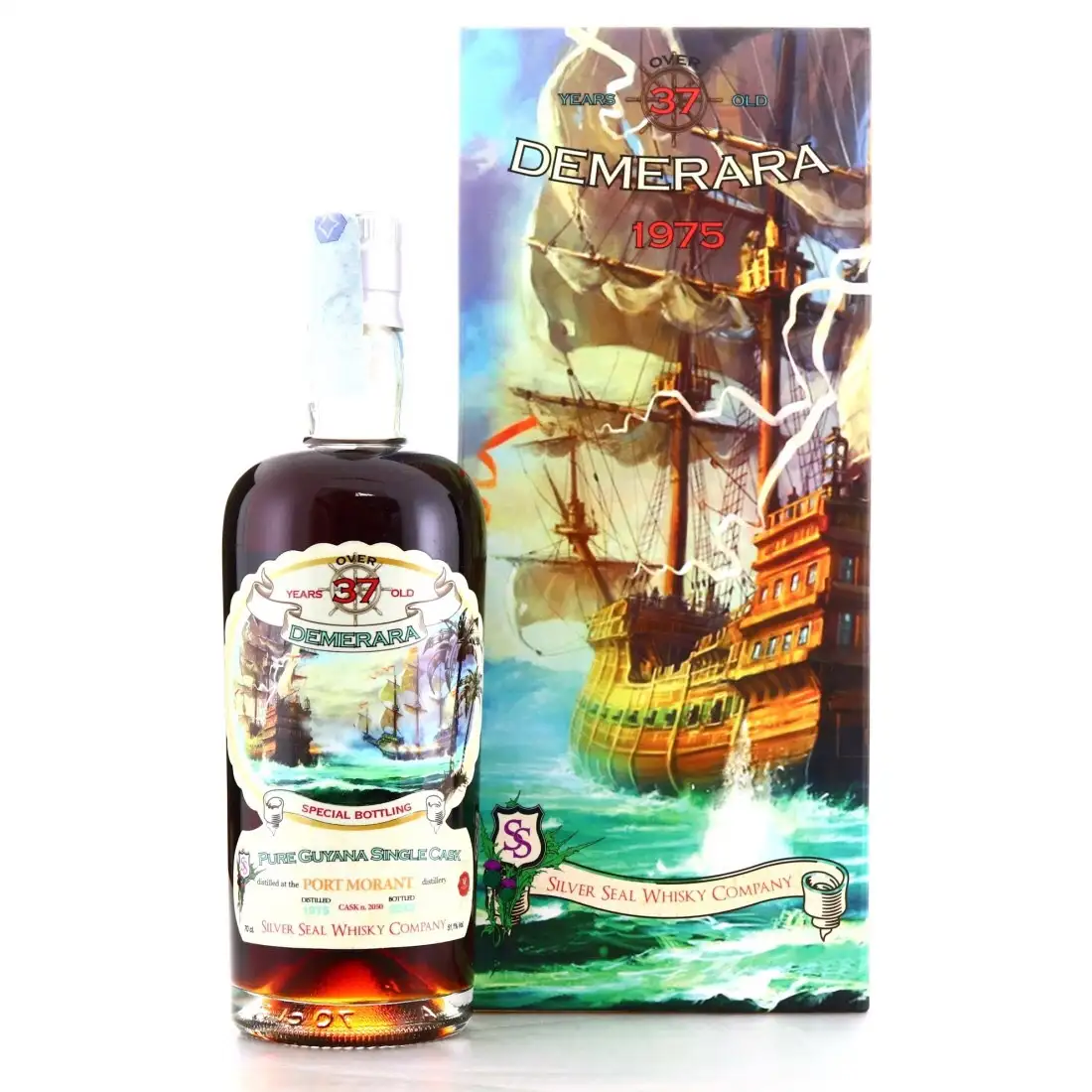 Image of the front of the bottle of the rum Demerara