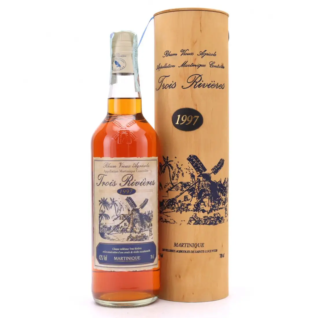 Image of the front of the bottle of the rumMillésime