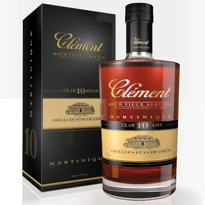 Image of the front of the bottle of the rum Clément Vieux 10 ans