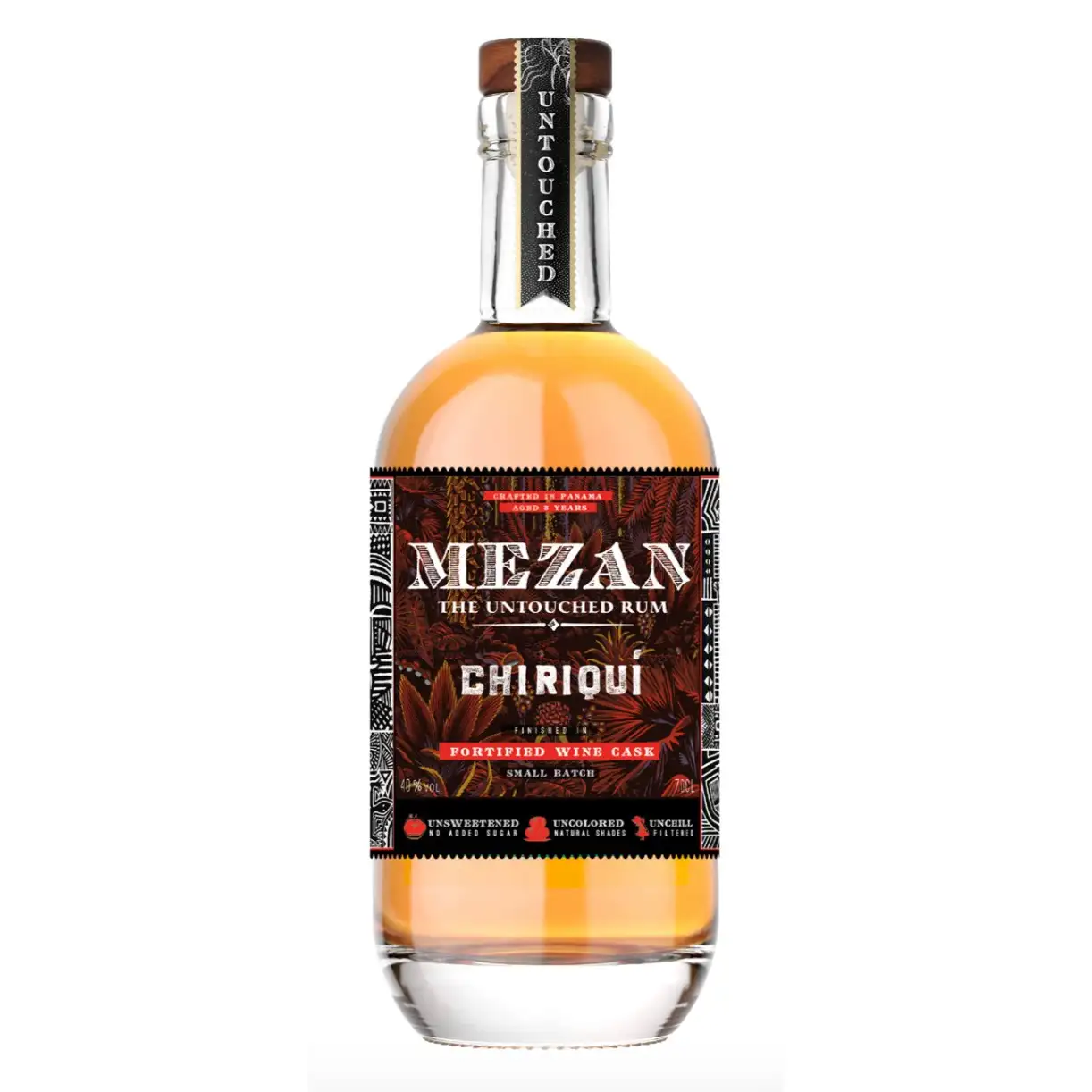Image of the front of the bottle of the rum Chiriqui