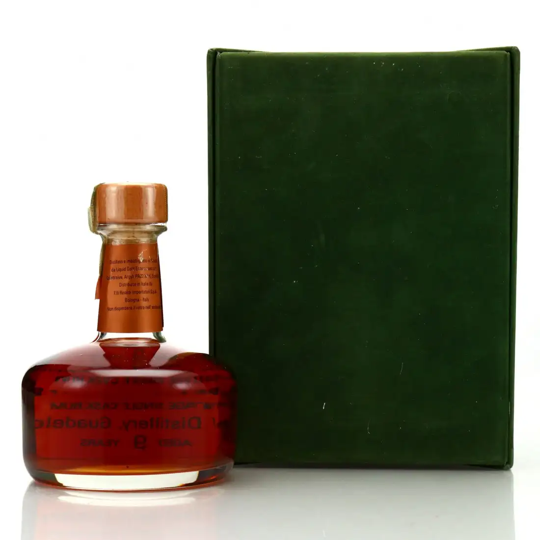 High resolution image of the bottle