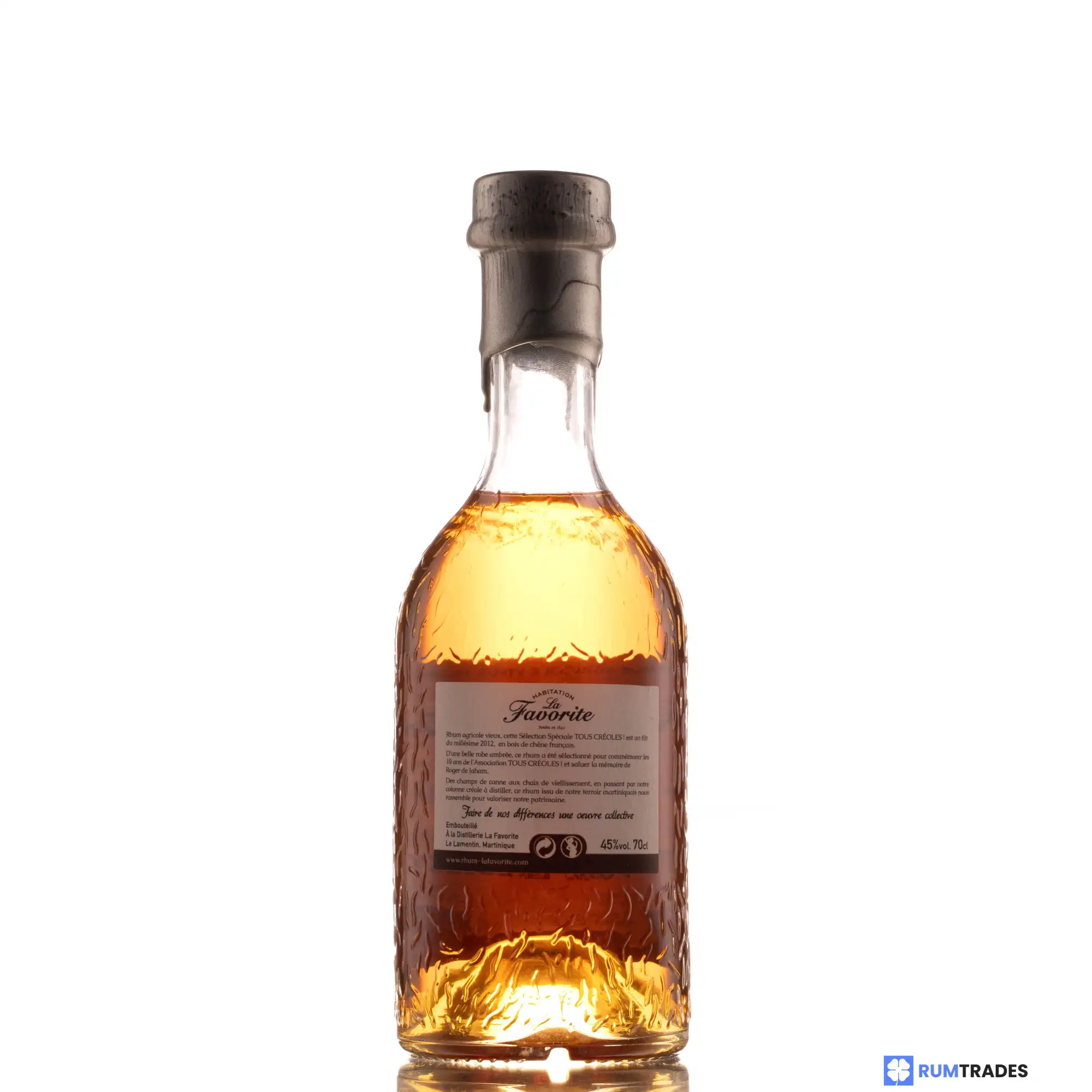 High resolution image of the bottle