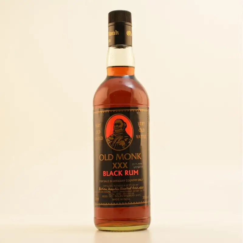 Image of the front of the bottle of the rum Old Monk XXX Indian Black Rum