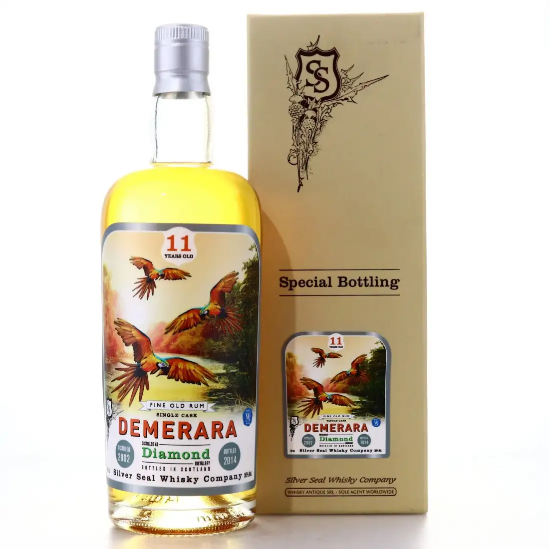 Image of the front of the bottle of the rum Demerara