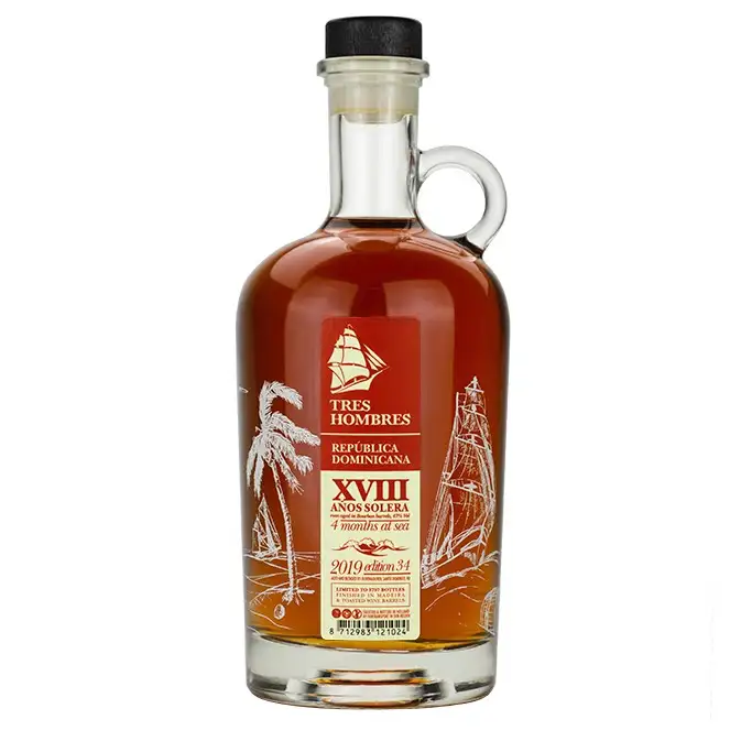 Image of the front of the bottle of the rum Ed. 034