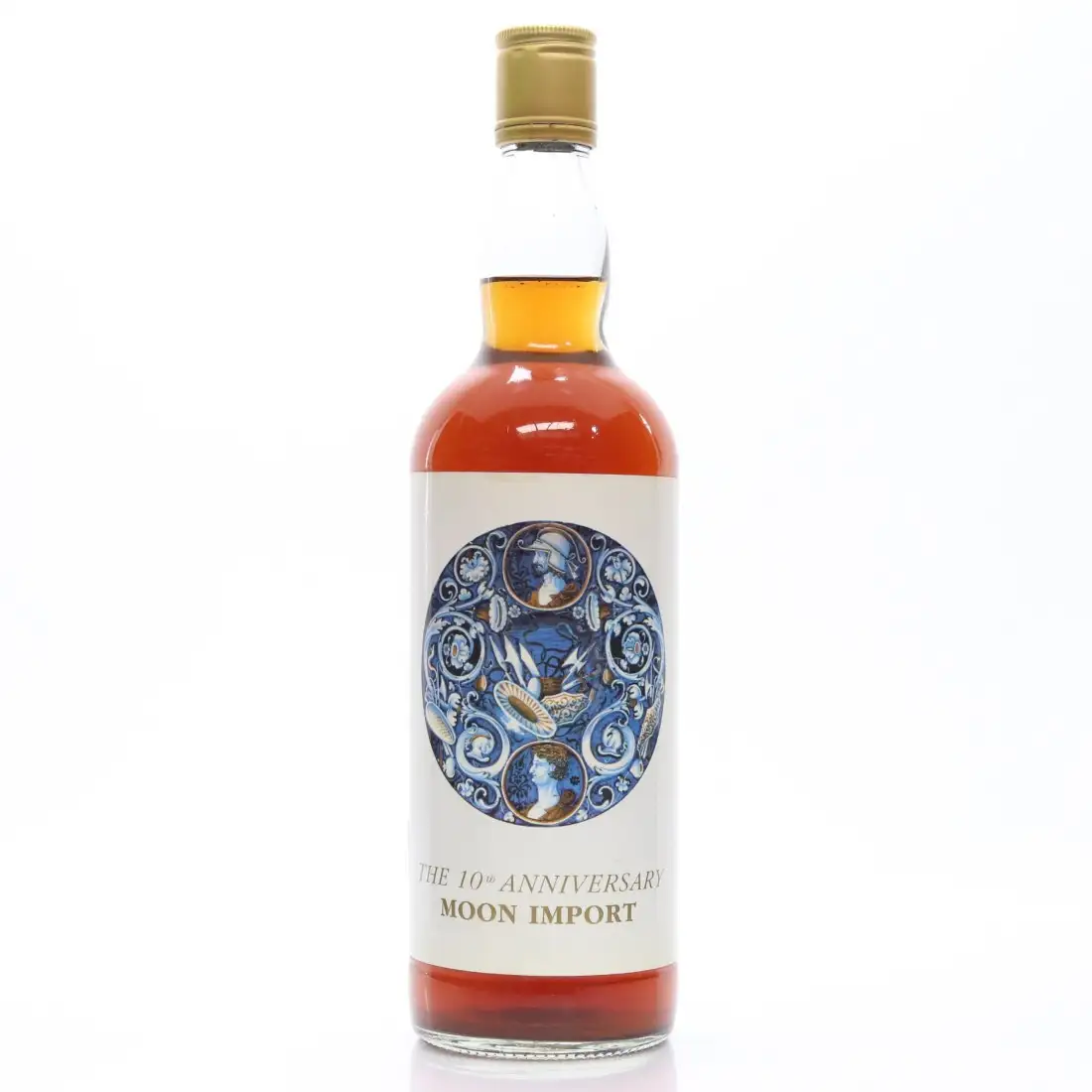 Image of the front of the bottle of the rum 10th Anniversary