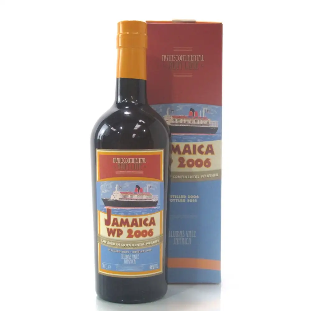 Image of the front of the bottle of the rum Jamaica