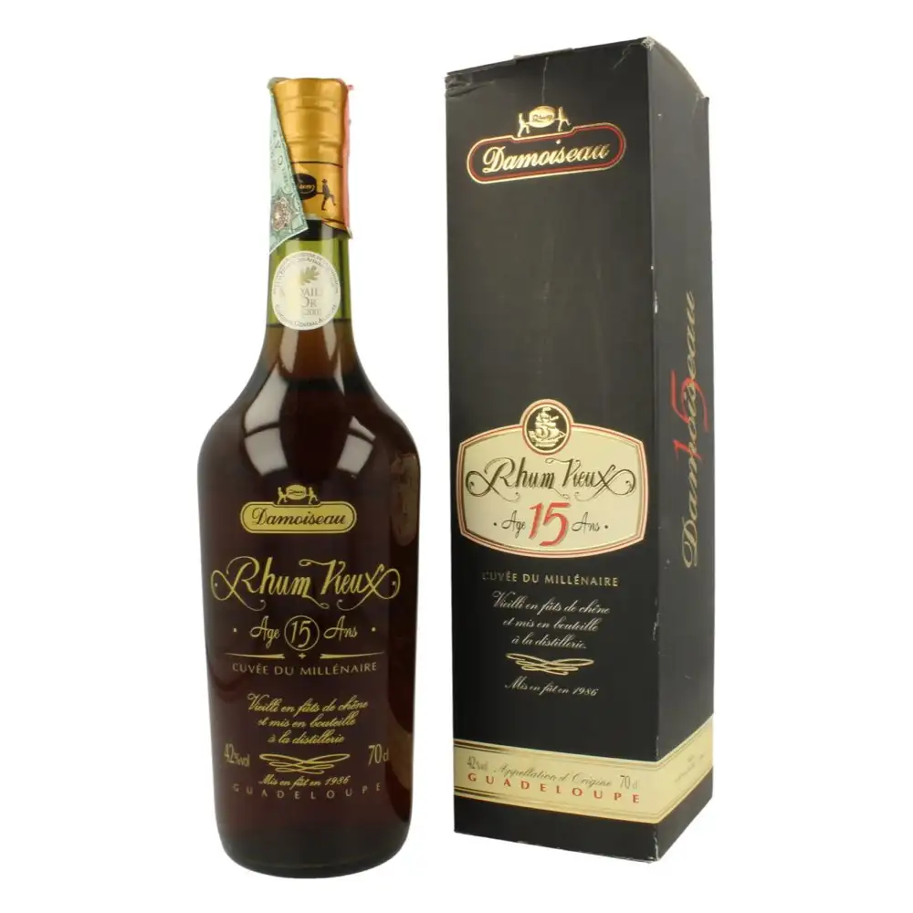 Image of the front of the bottle of the rum Rhum Vieux Cuvée du Millénaire