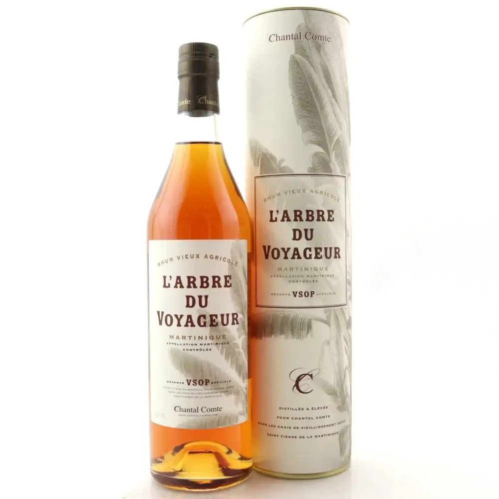 Image of the front of the bottle of the rum L‘Arbre Du Voyageur VSOP