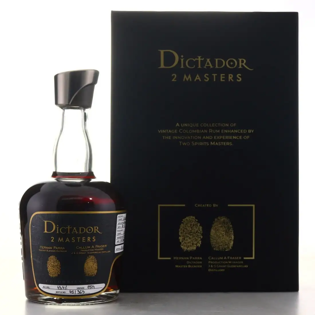Image of the front of the bottle of the rum Dictador 2 Masters