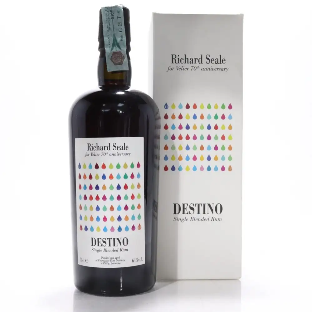Image of the front of the bottle of the rum Destino Richard Seale