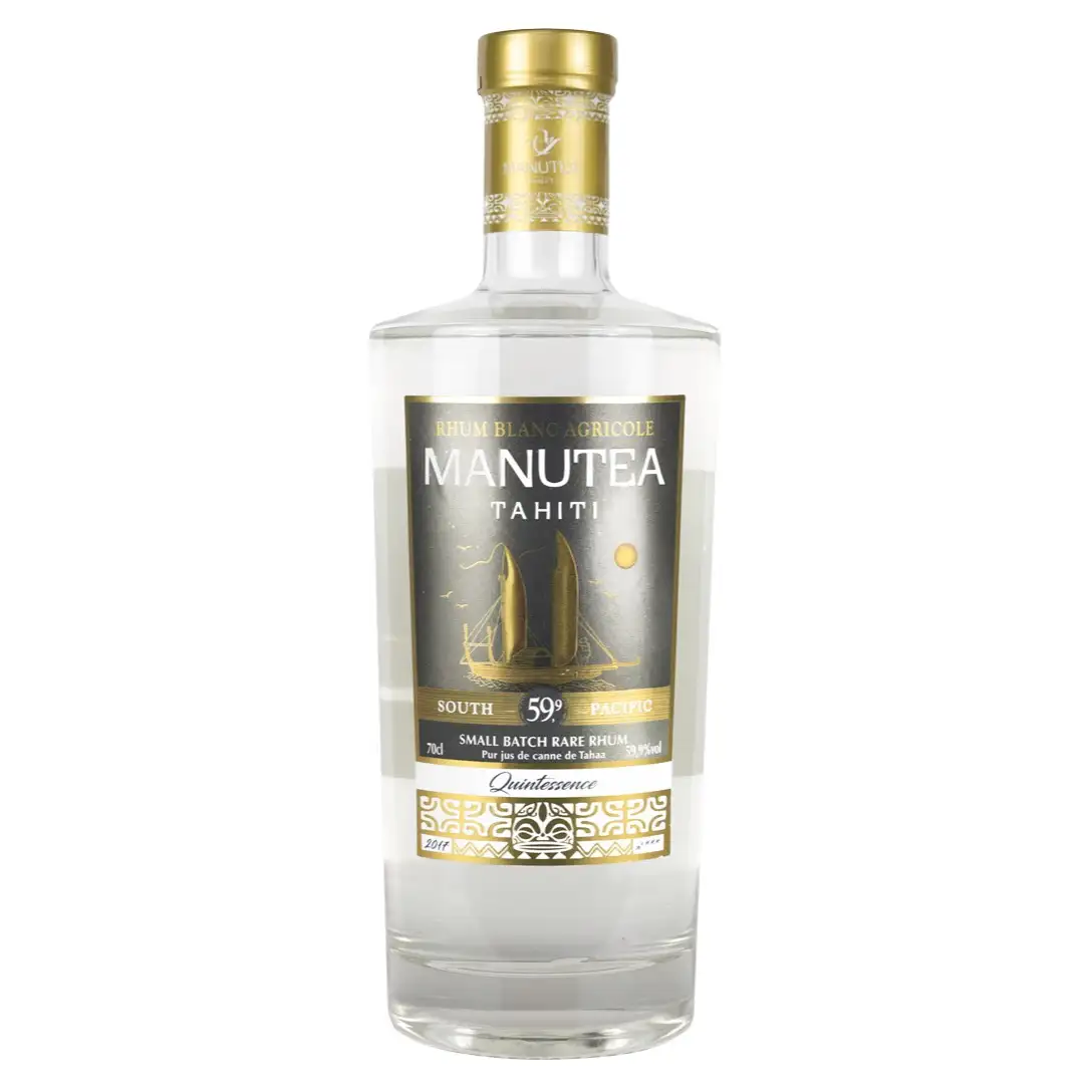Image of the front of the bottle of the rum Quintessence