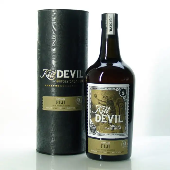 Image of the front of the bottle of the rum Kill Devil