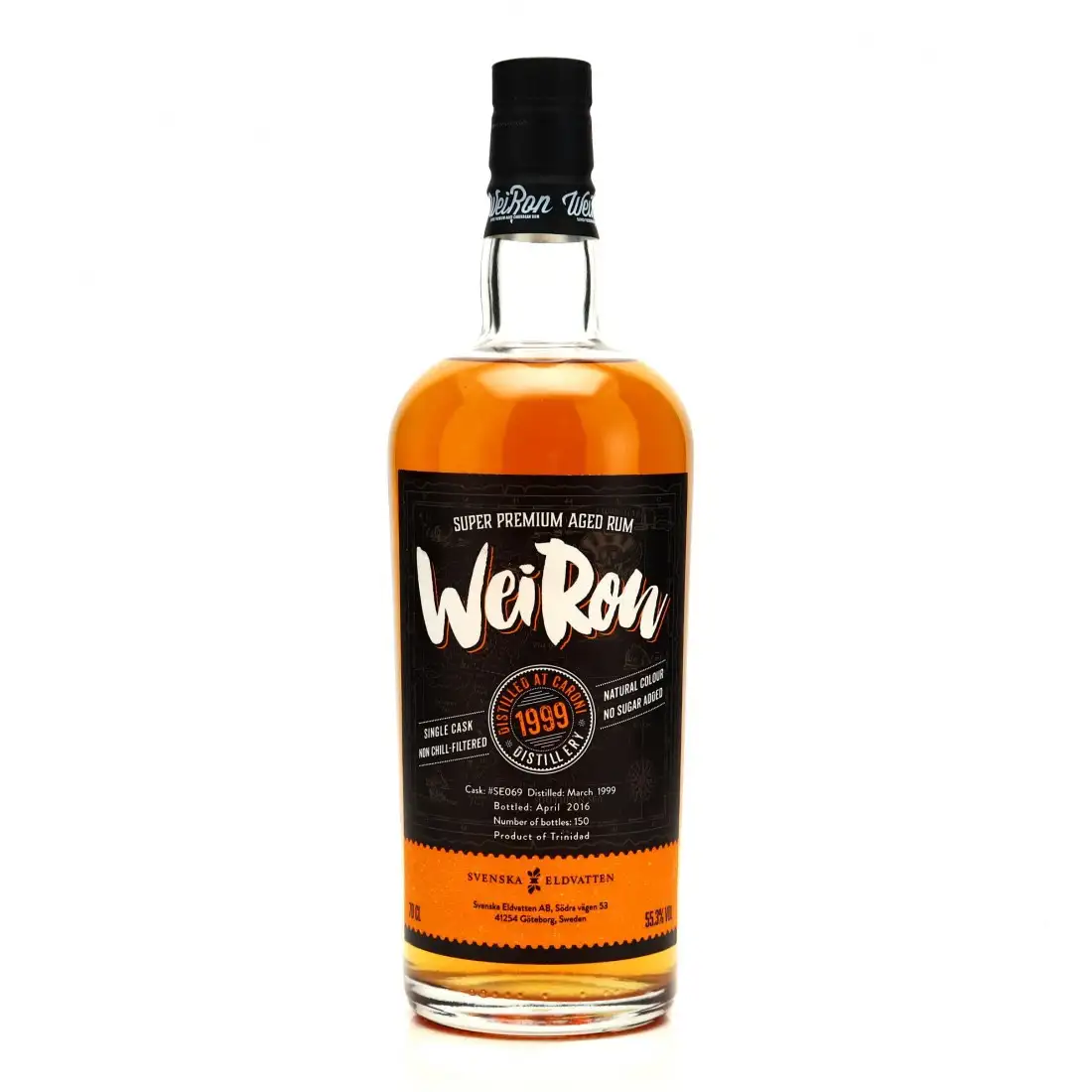 Image of the front of the bottle of the rum Weiron