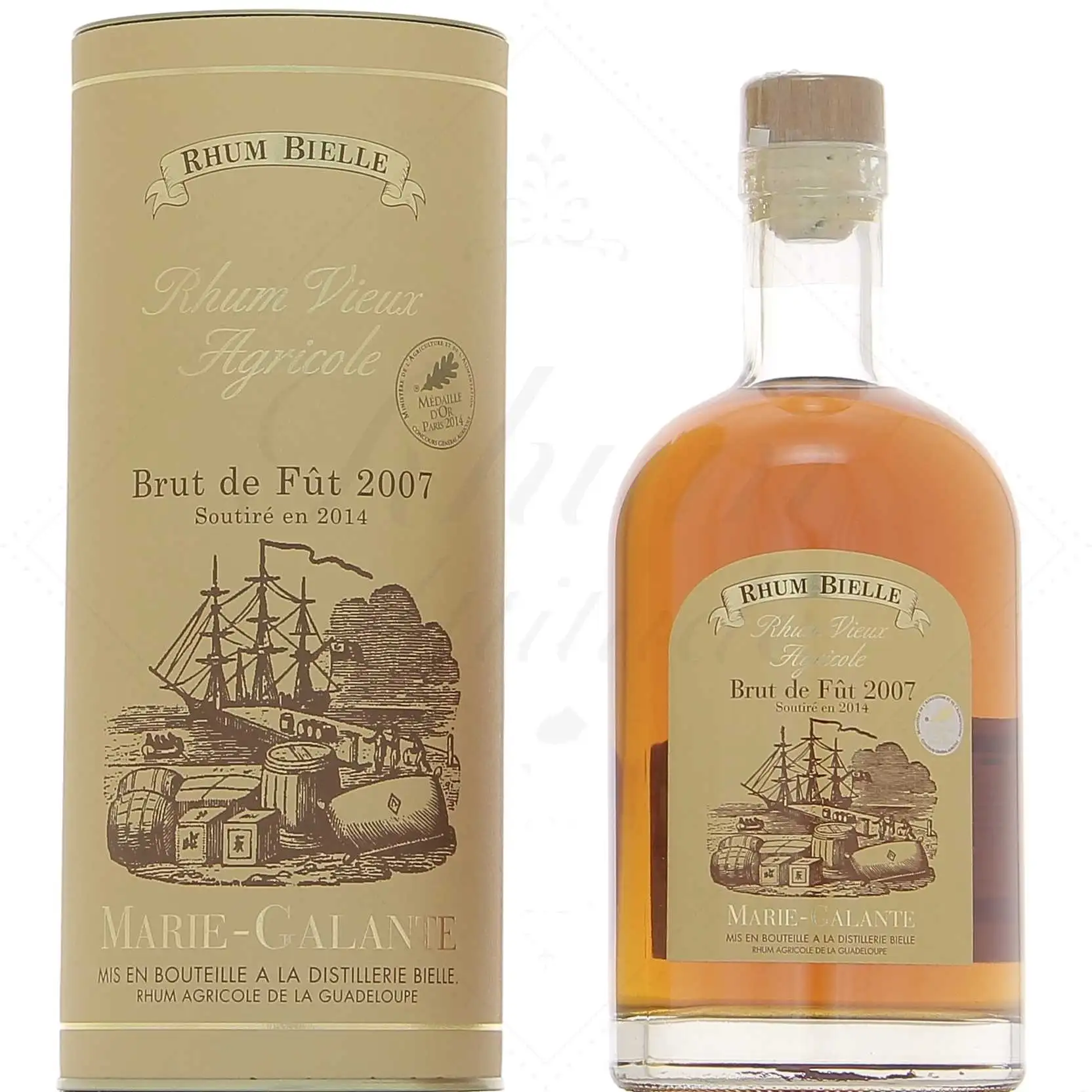 Image of the front of the bottle of the rum2007