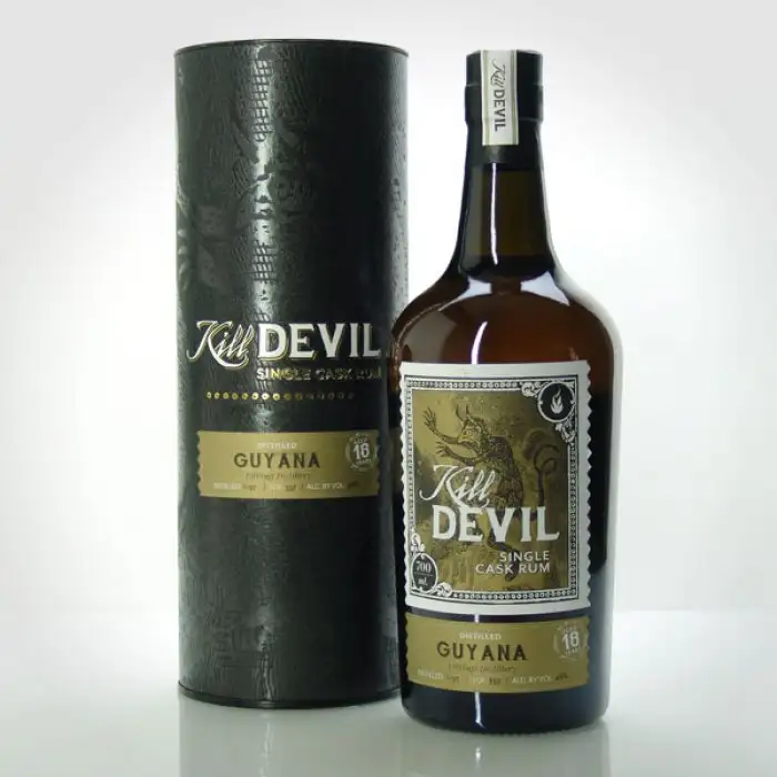 Image of the front of the bottle of the rum Kill Devil