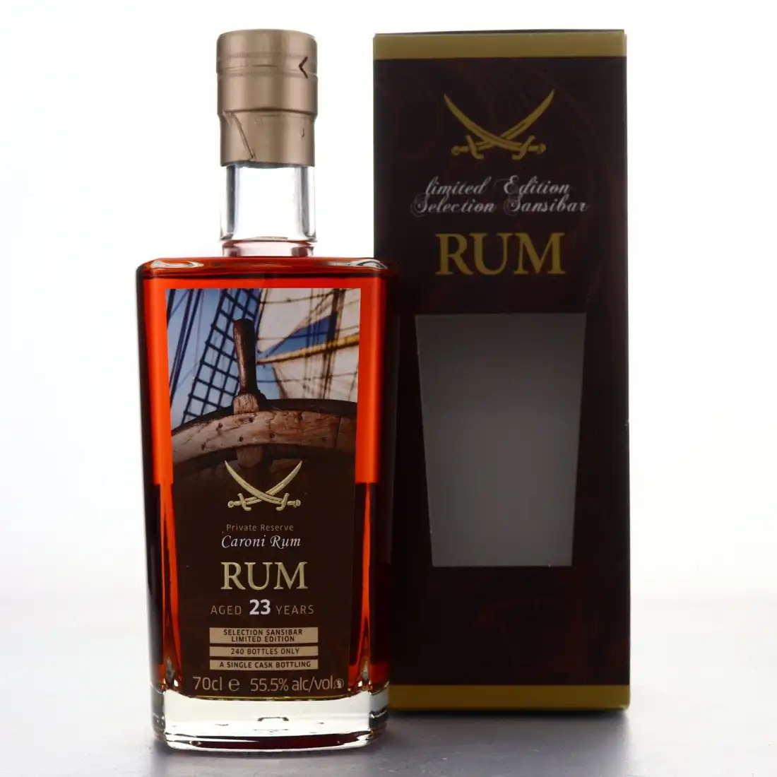 Image of the front of the bottle of the rum 1997