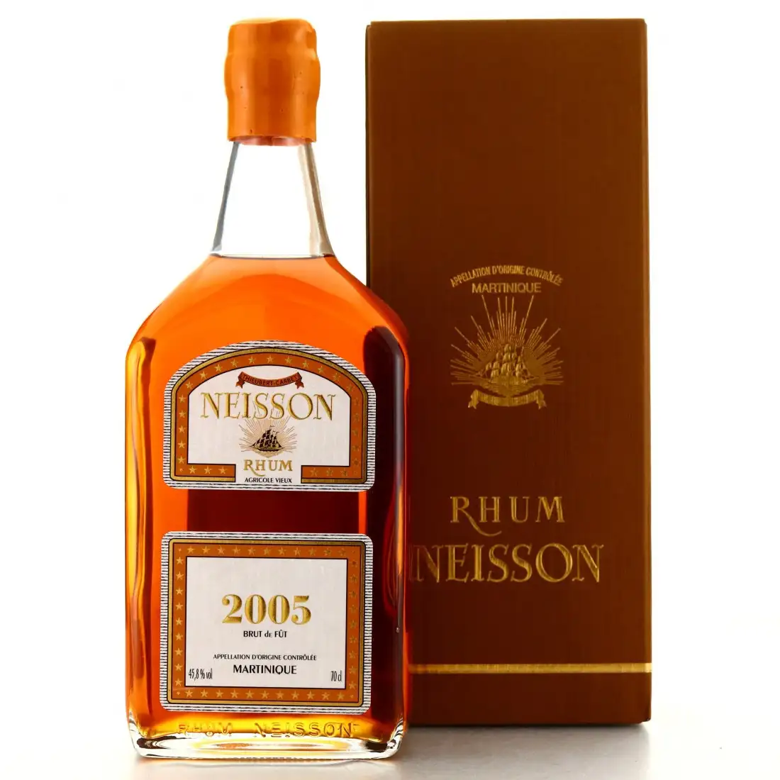 Image of the front of the bottle of the rum 2005