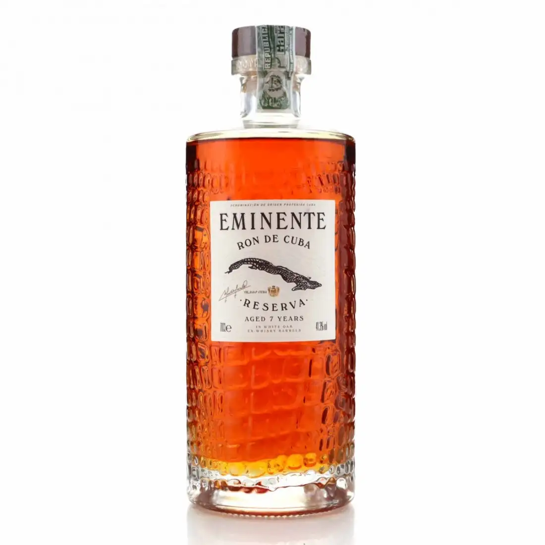 Image of the front of the bottle of the rum Eminente Reserva 7 ans