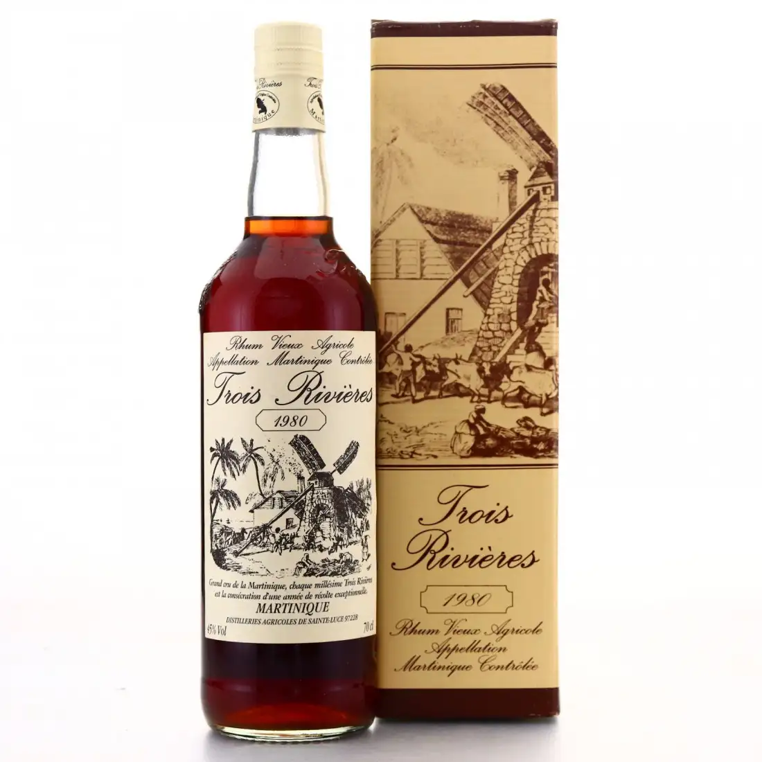 Image of the front of the bottle of the rum Millésime