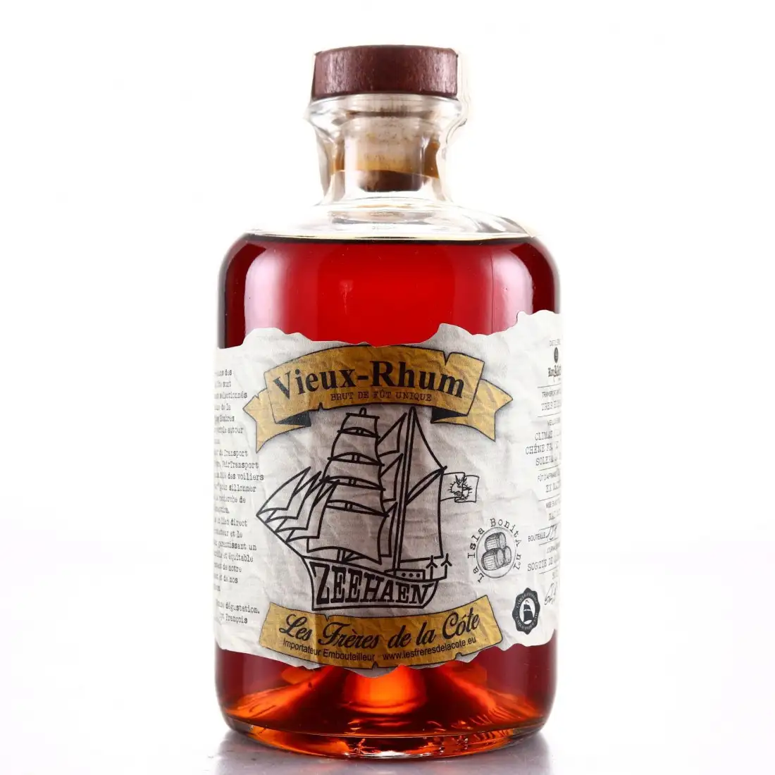 Image of the front of the bottle of the rum Vieux-Rhum