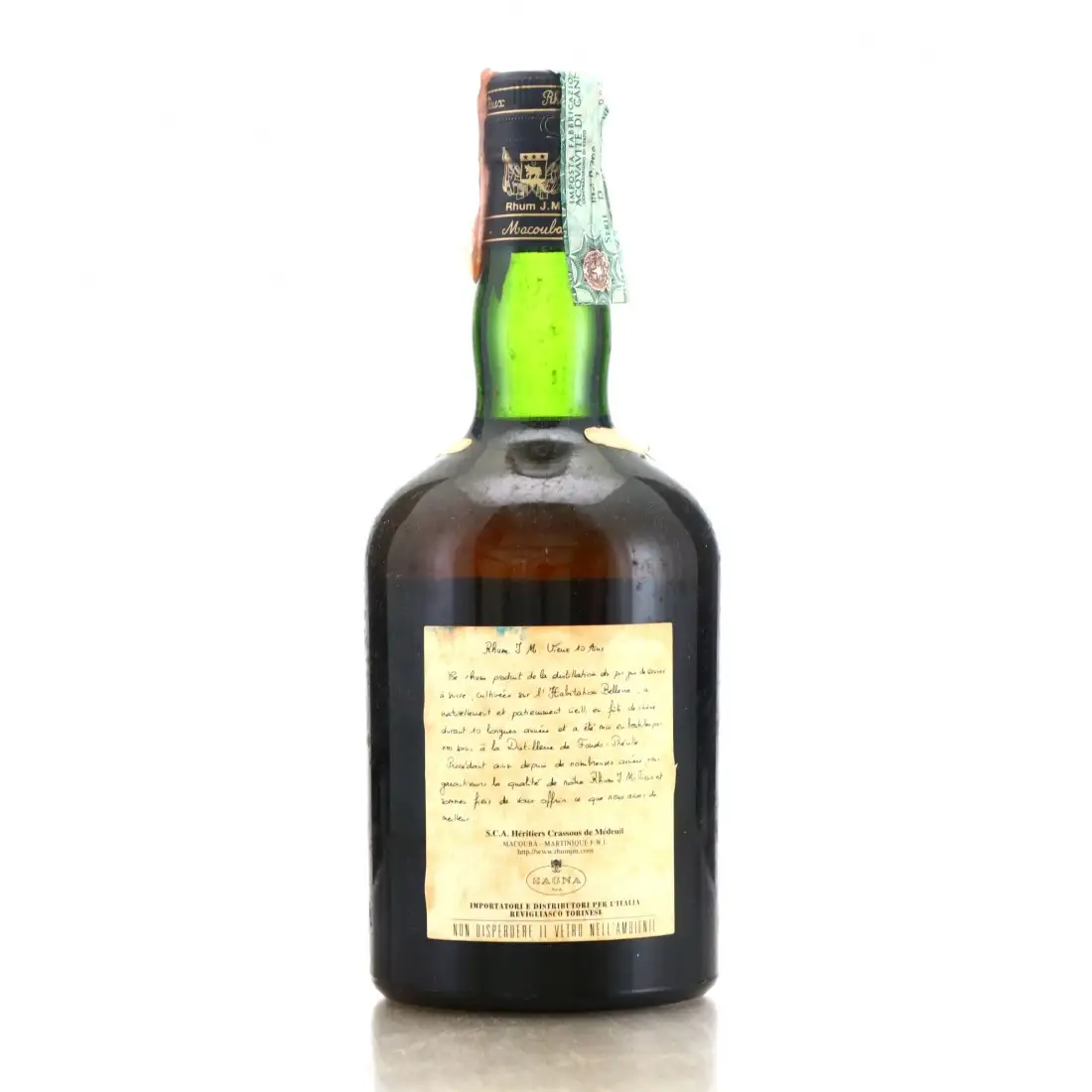 High resolution image of the bottle