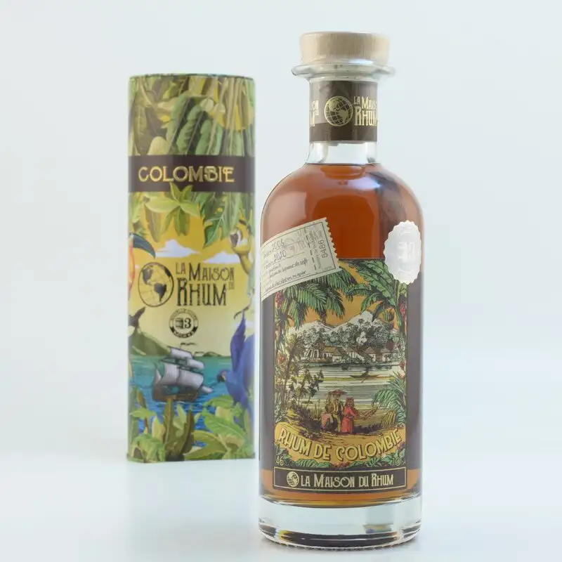 Image of the front of the bottle of the rum La Maison du Rhum #3