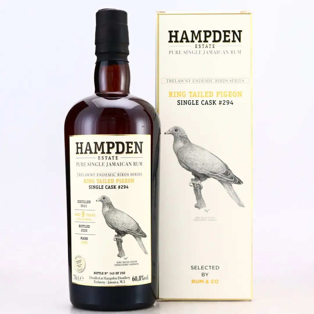 Image of the front of the bottle of the rum Trelawny Endemic Birds (Ring Tailed Pigeon) LFCH
