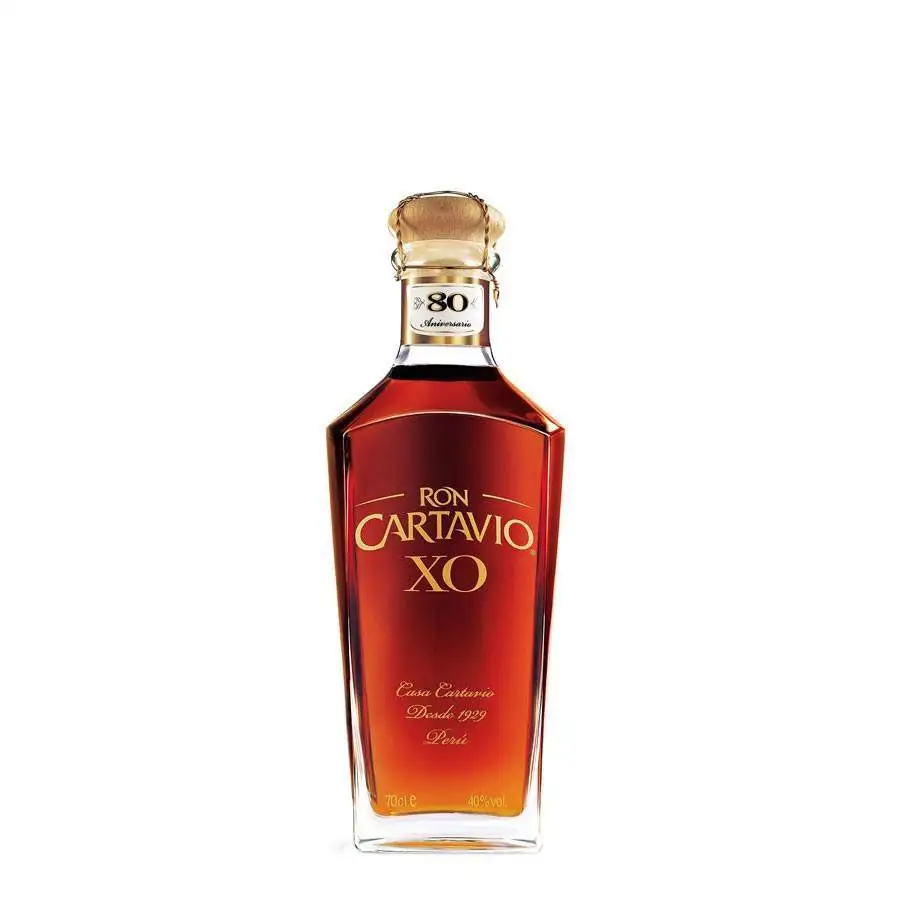 Image of the front of the bottle of the rum XO