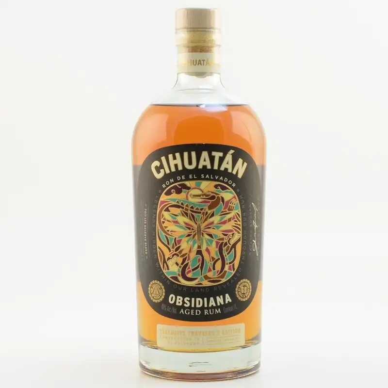 Image of the front of the bottle of the rum Obsidiana