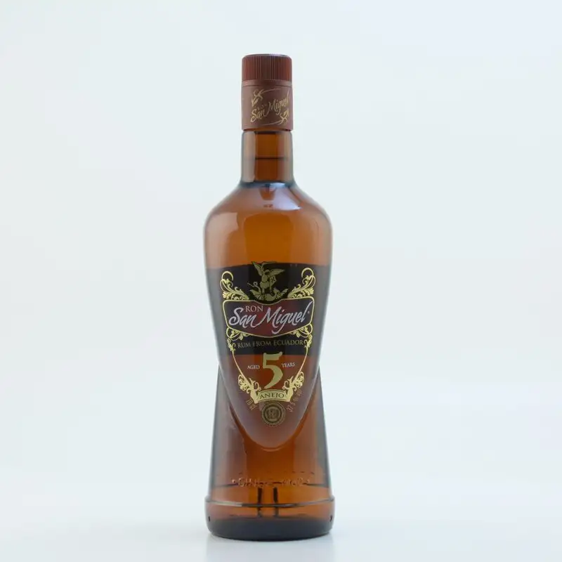 Image of the front of the bottle of the rumRon San Miguel 5 Añejo