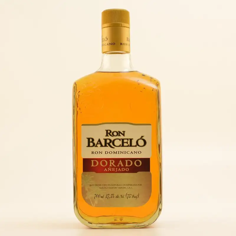 Image of the front of the bottle of the rum Ron Barceló Dorado Añejado