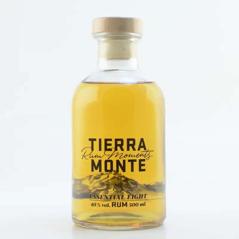 Image of the front of the bottle of the rum Tierra Monte Essential Eight