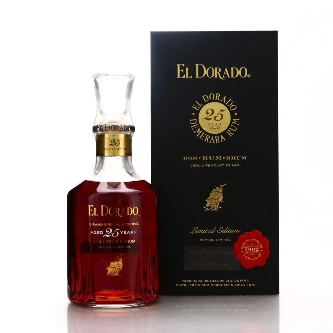 Image of the front of the bottle of the rum El Dorado Grand Special Reserve