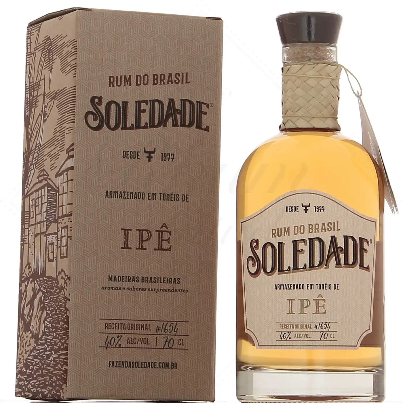 Image of the front of the bottle of the rum Rhum Soledade Ipê