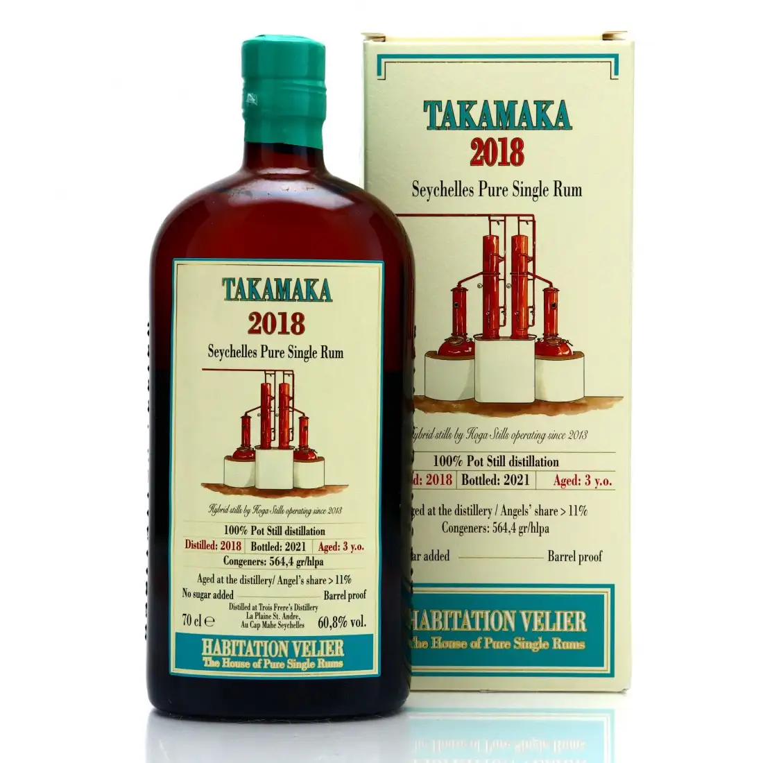 Image of the front of the bottle of the rum Takamaka