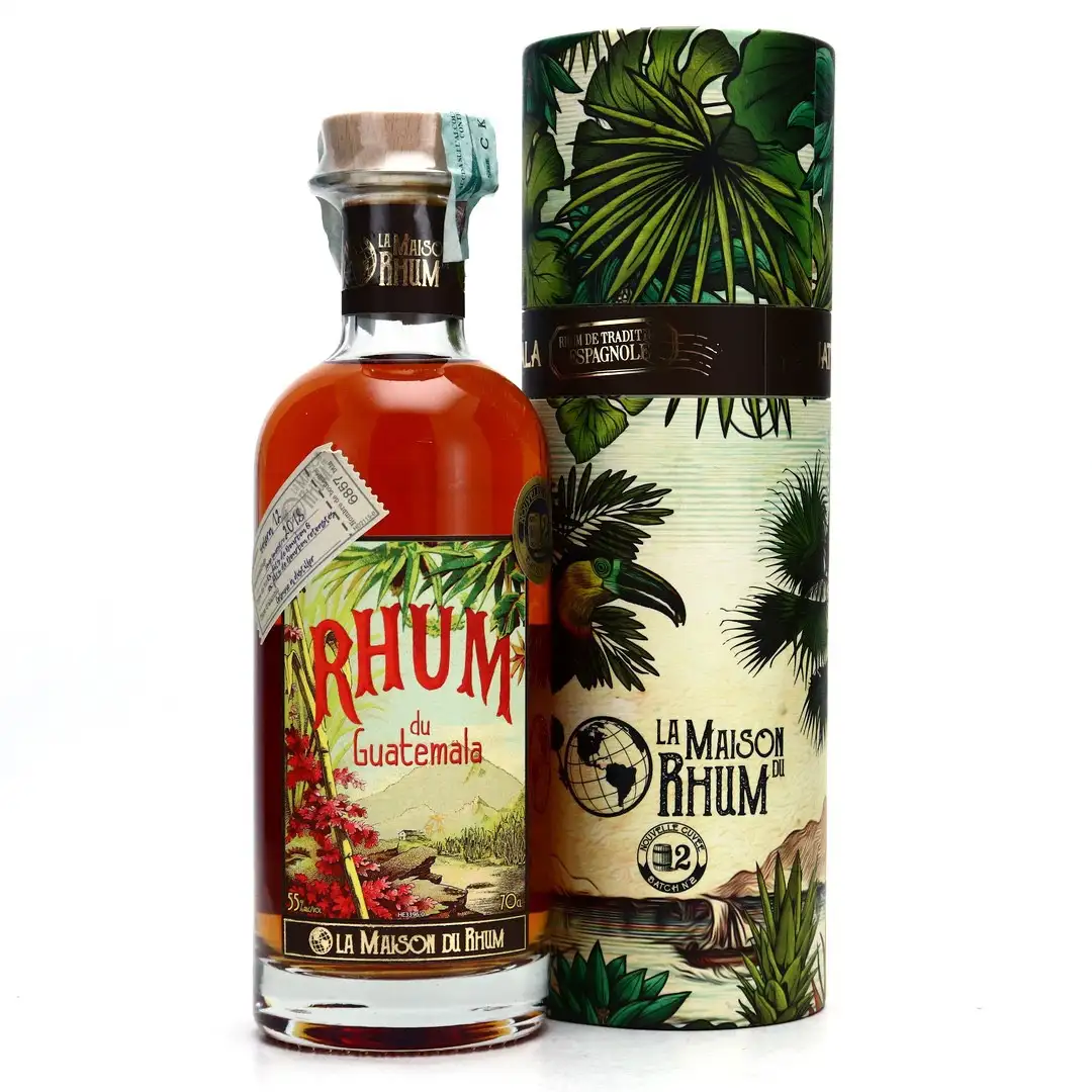 Image of the front of the bottle of the rum La Maison du Rhum Botran Solera 12