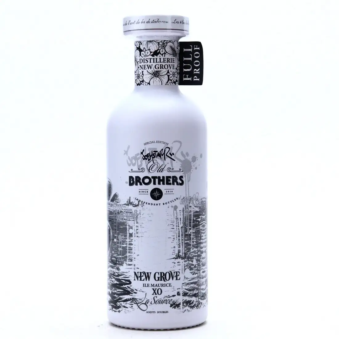 High resolution image of the bottle