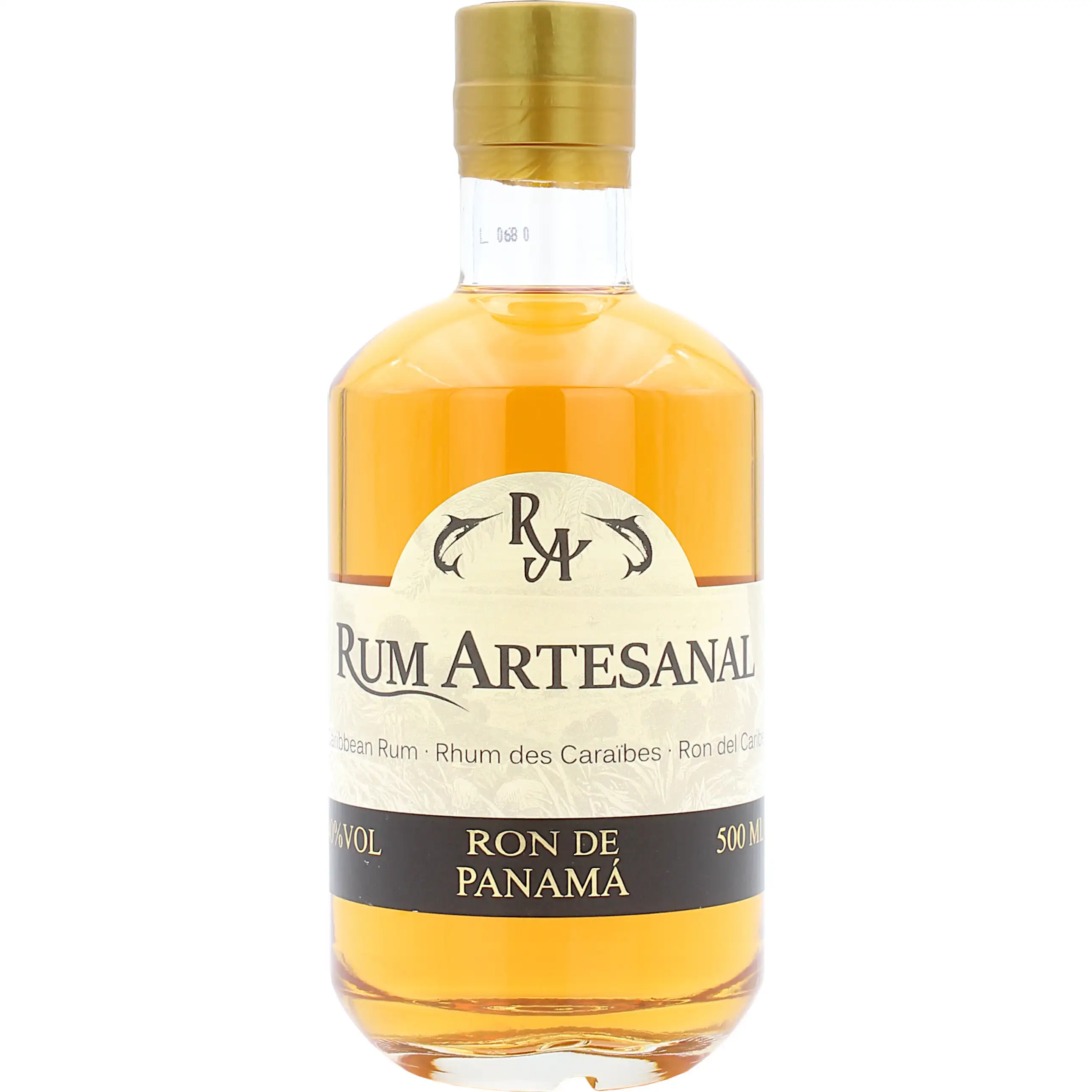 Image of the front of the bottle of the rumRum Artesanal Ron de Panama